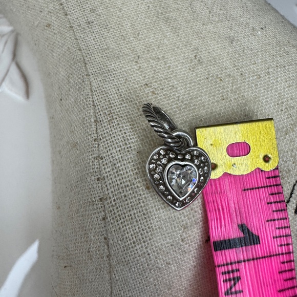 Brighton, White crystal heart charm - Picture 3 of 4